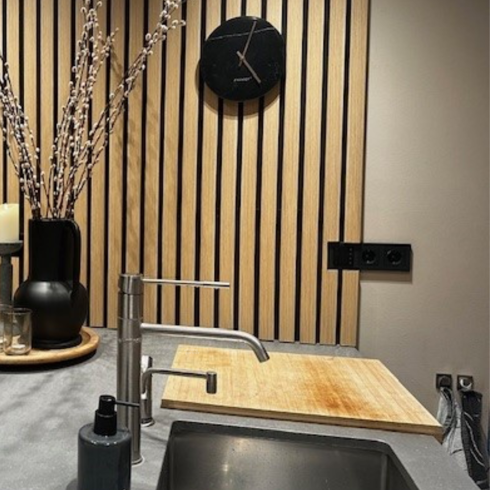 ED-10015 Draadloze schakelaar Zigbee 4 groepen zwart_sfeerafbeelding ED-10015 Draadloze schakelaar Zigbee 4 groepen zwart - Afbeelding 4