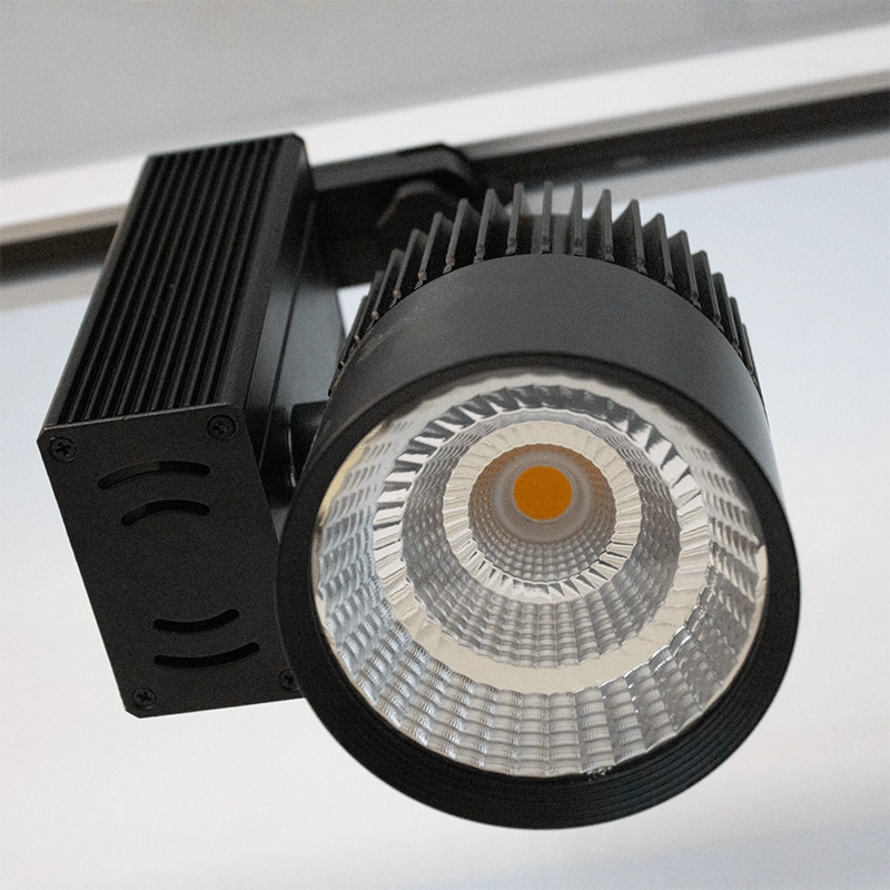 RDB40-4000K_3 3 fase railspots zwart winkelverlichting
